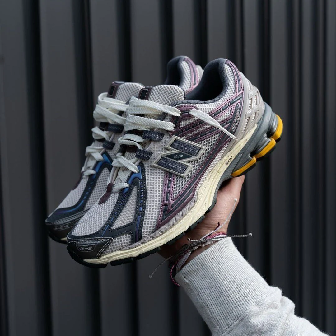 New Balance 1906R Licorice - Image 2