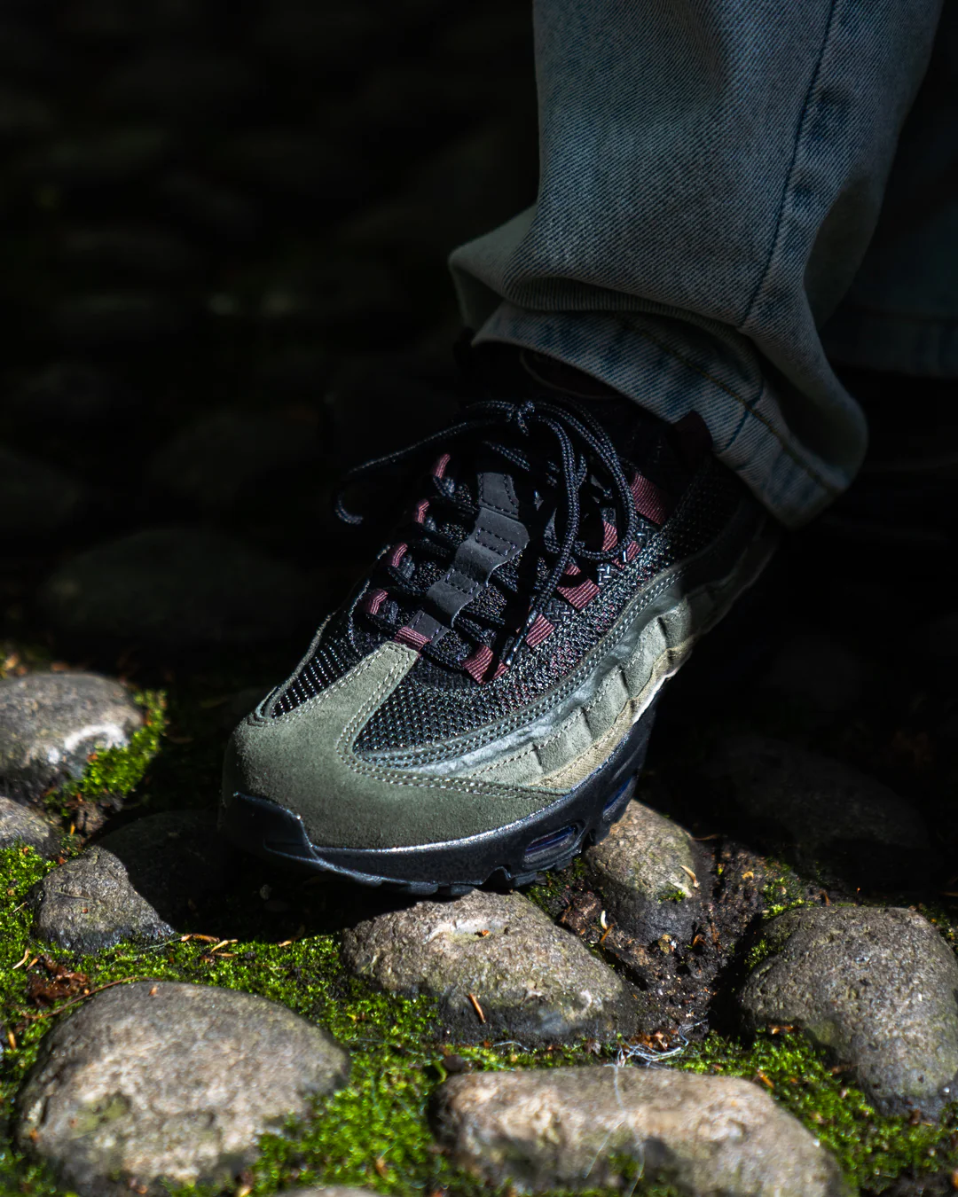 Nike Air Max 95 Black Earth - Image 2