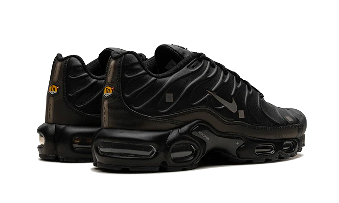 Nike Air Max Plus A-COLD-WALL Black - Image 4