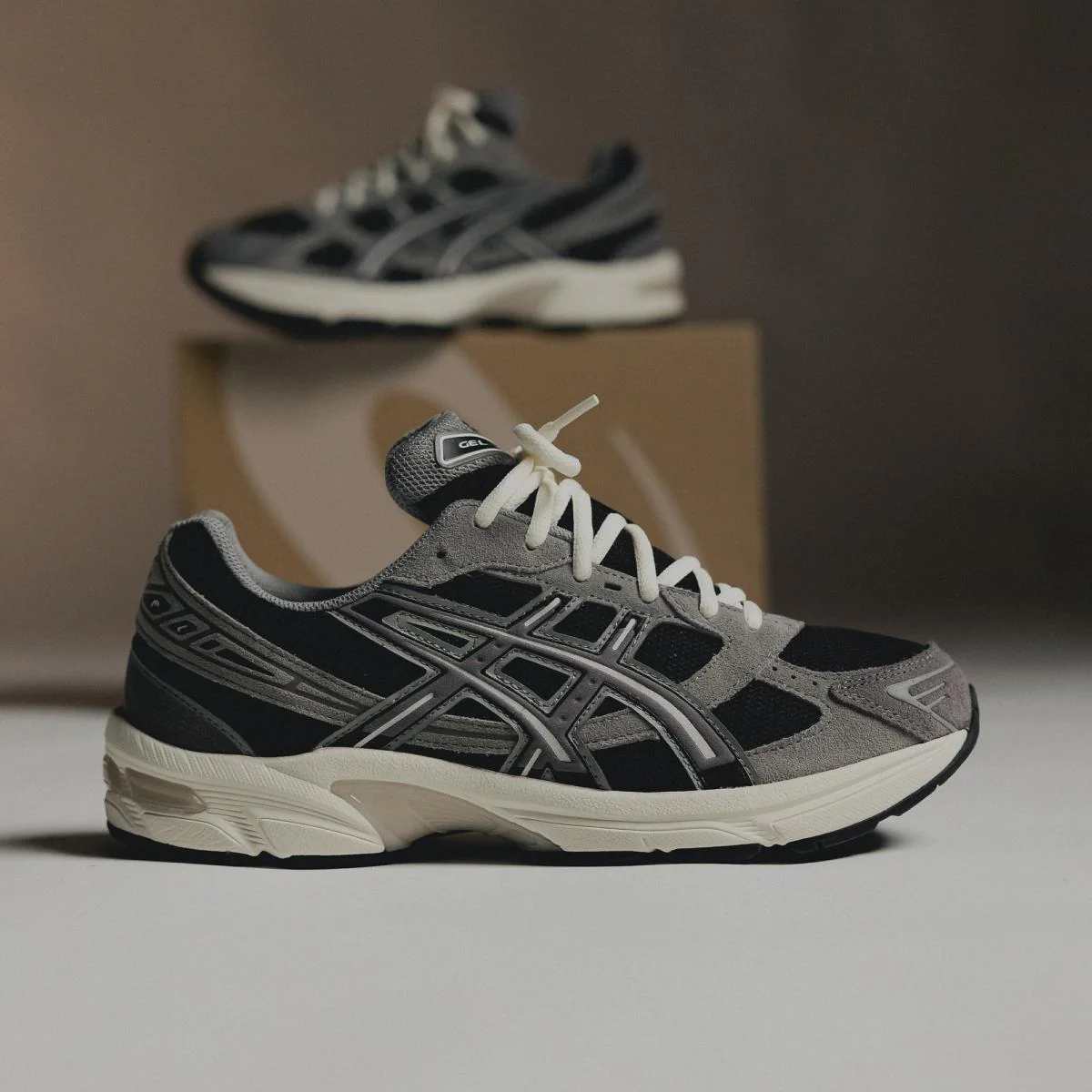 ASICS Gel-1130 Black Carbon - Image 2