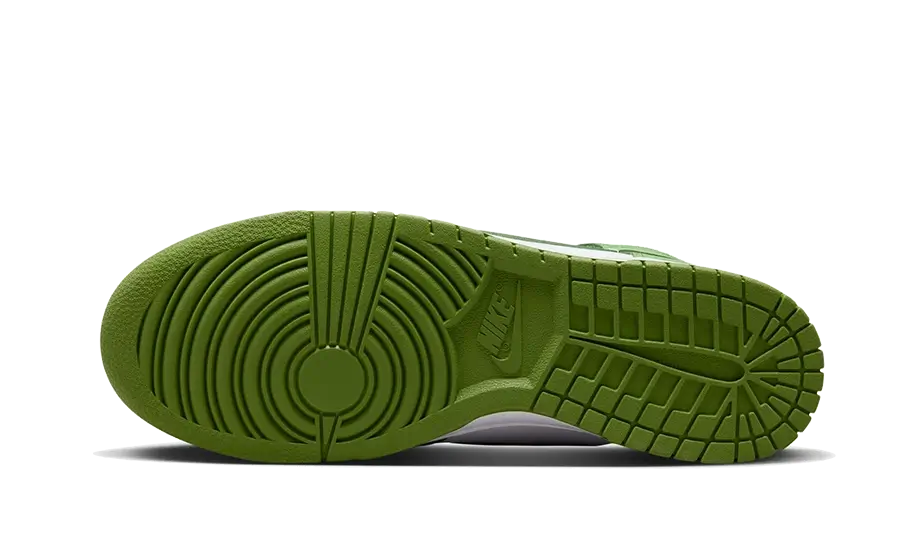 Nike Dunk High Chlorophyll - Image 3
