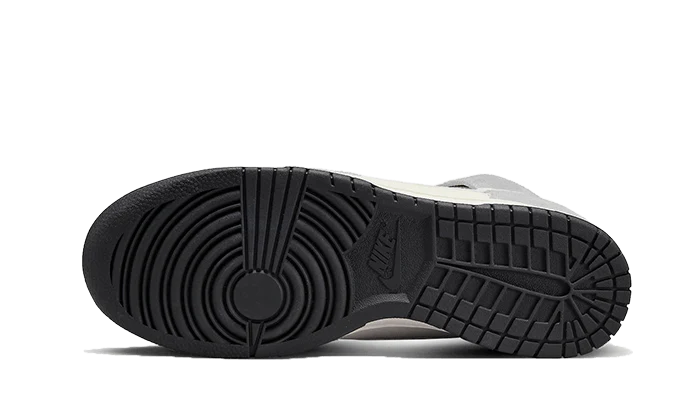 Nike Dunk High Retro Grey Orange - Image 3