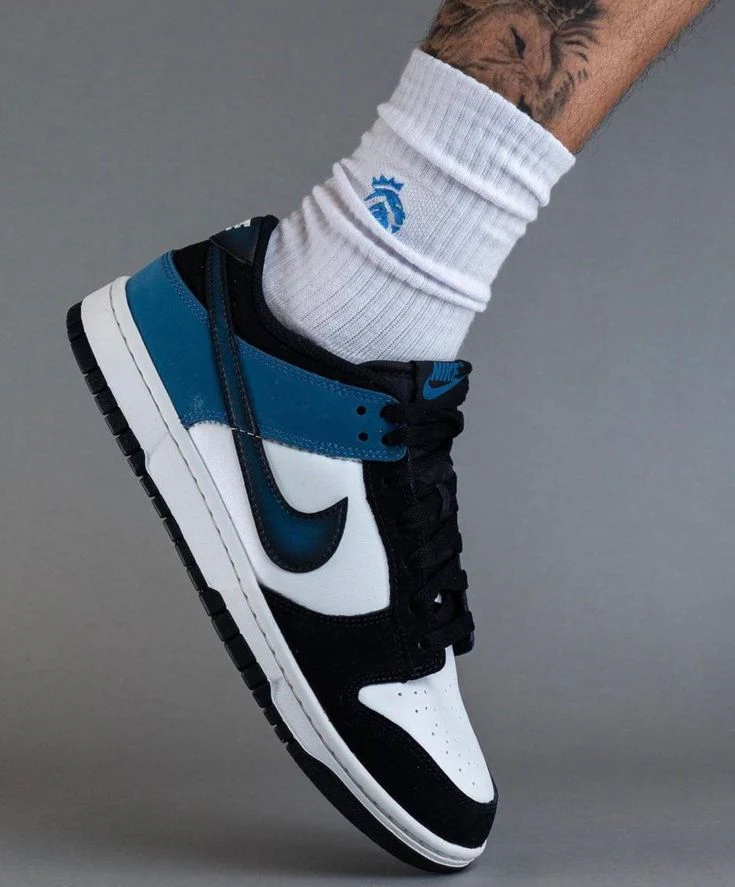 Nike Dunk Low Airbrush Industrial Blue - Image 2