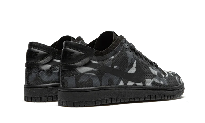 Nike Dunk Low Comme des Garçons Print - Image 4
