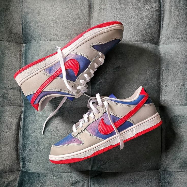 Nike Dunk Low Samba (2020) - Image 2