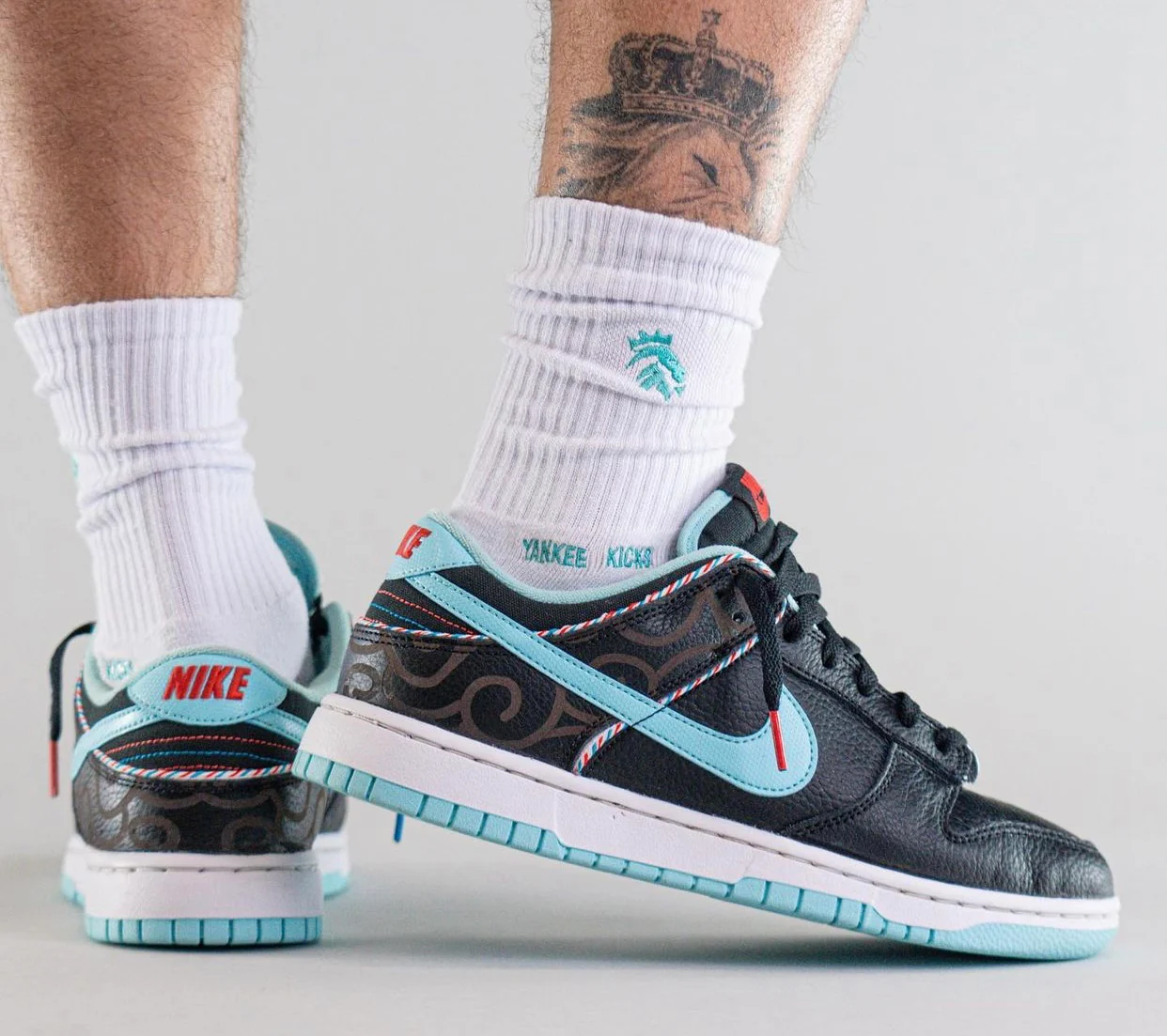 Nike Dunk Low SE Barber Shop Black - Image 2