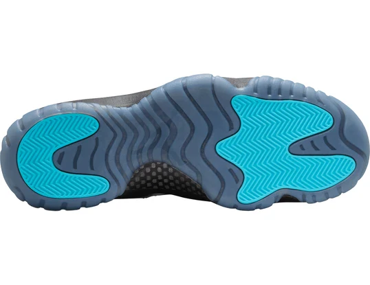 Jordan 11 Retro Gamma Blue (2025) - Image 2