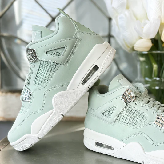 Nike Air Jordan 4 Seafoam Sail - Image 2