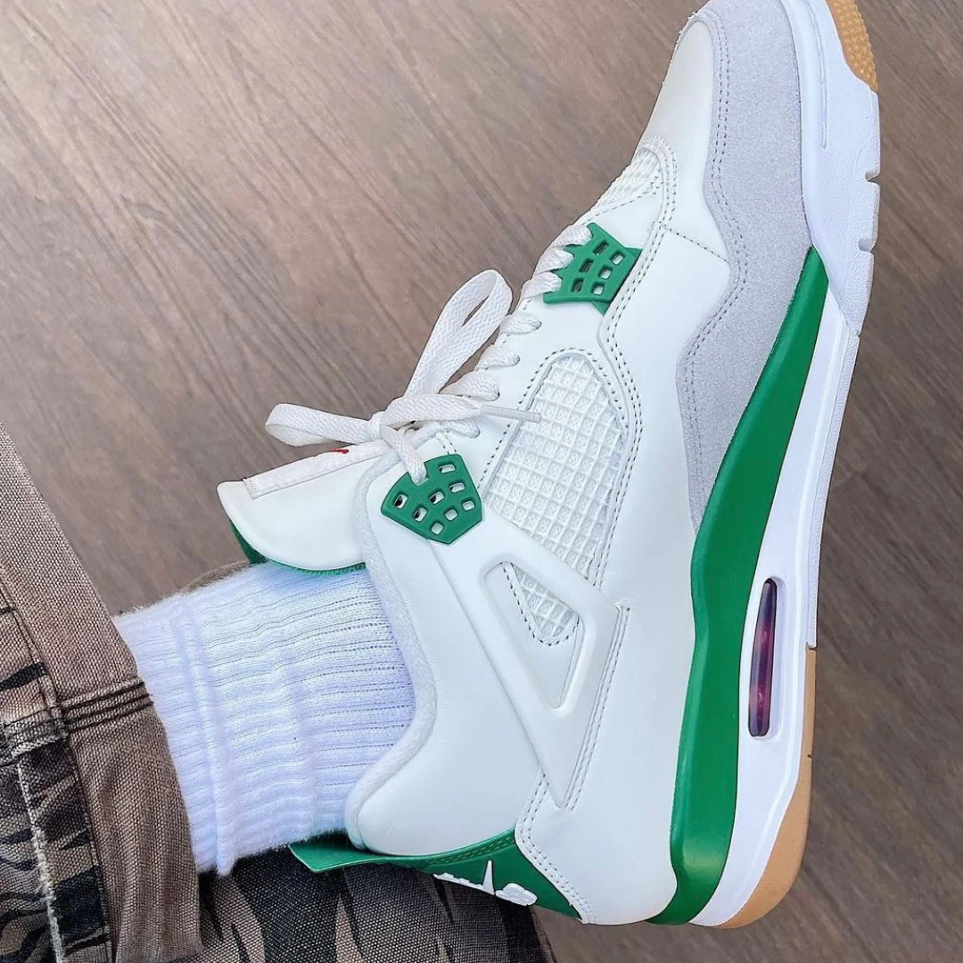 Nike SB x Air Jordan 4 Retro Pine Green - Image 7