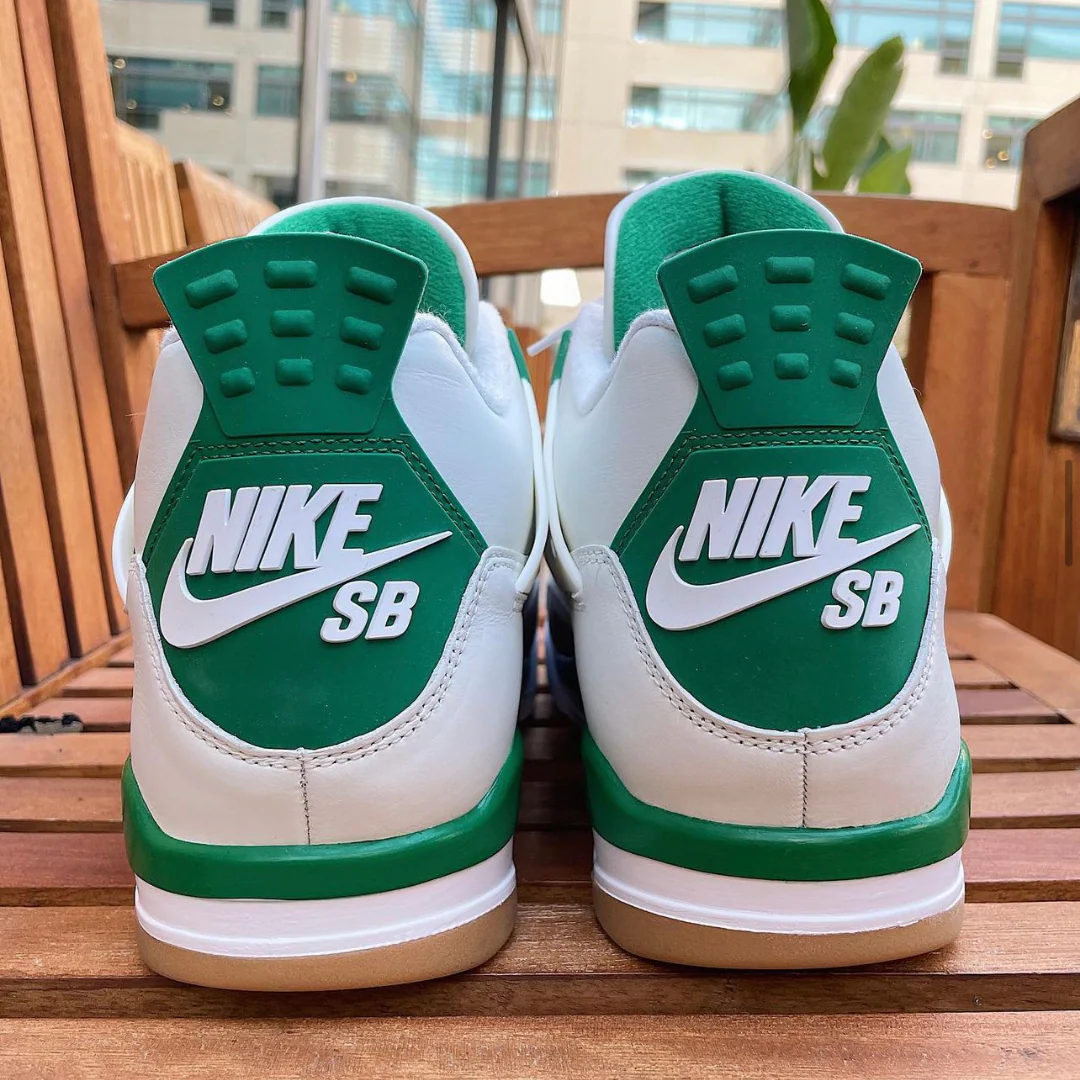 Nike SB x Air Jordan 4 Retro Pine Green - Image 9