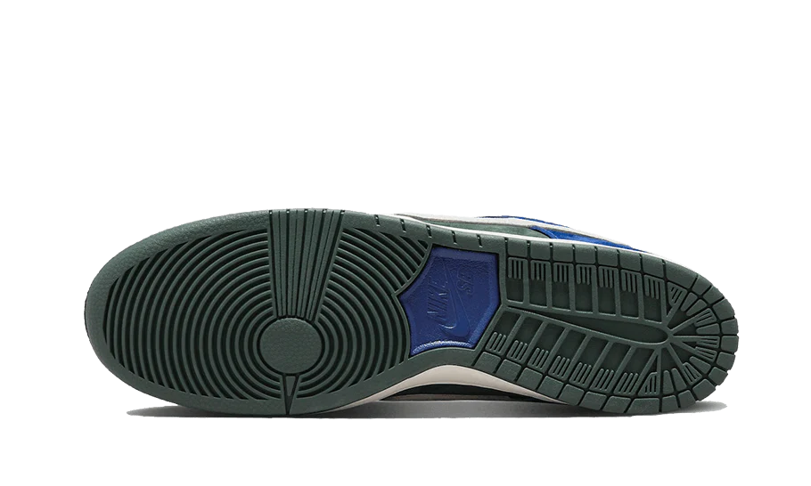 Nike SB Dunk Low Deep Royal Blue - Image 4