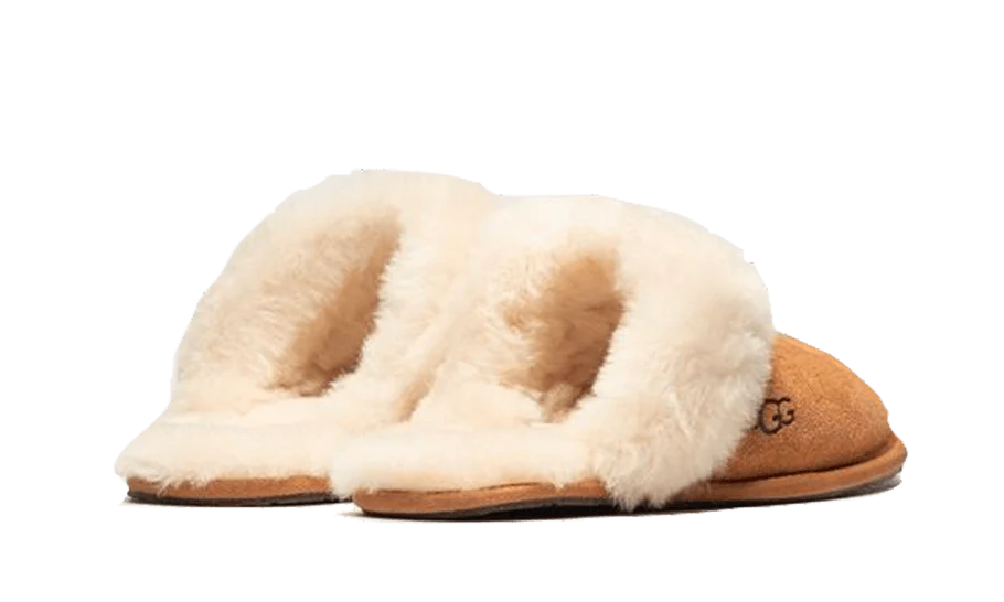 UGG Scuffette II Slipper Chestnut - Image 3